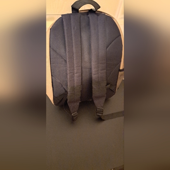 East West Backpack NWT - Picture 4 of 4